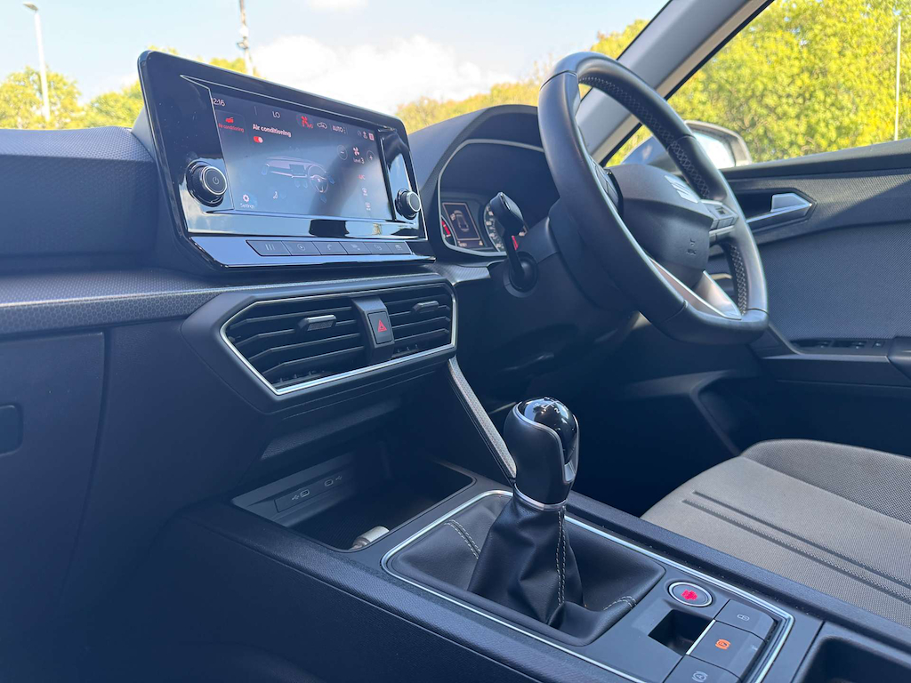 2022 SEAT Leon — image 15