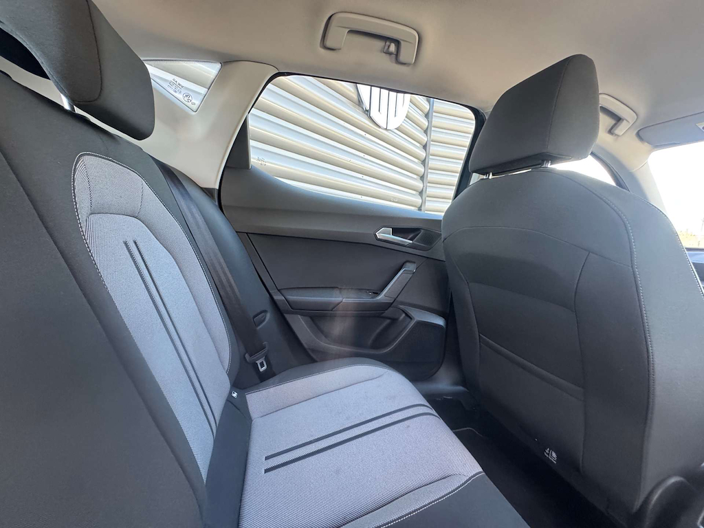 2022 SEAT Leon — image 25