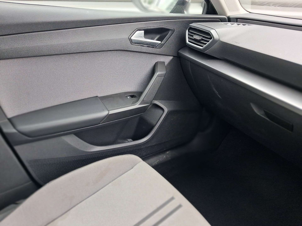 2022 SEAT Leon — image 27