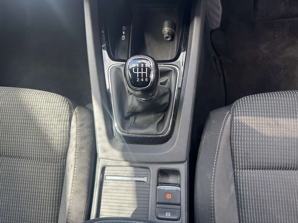 2022 Skoda Octavia — image 35