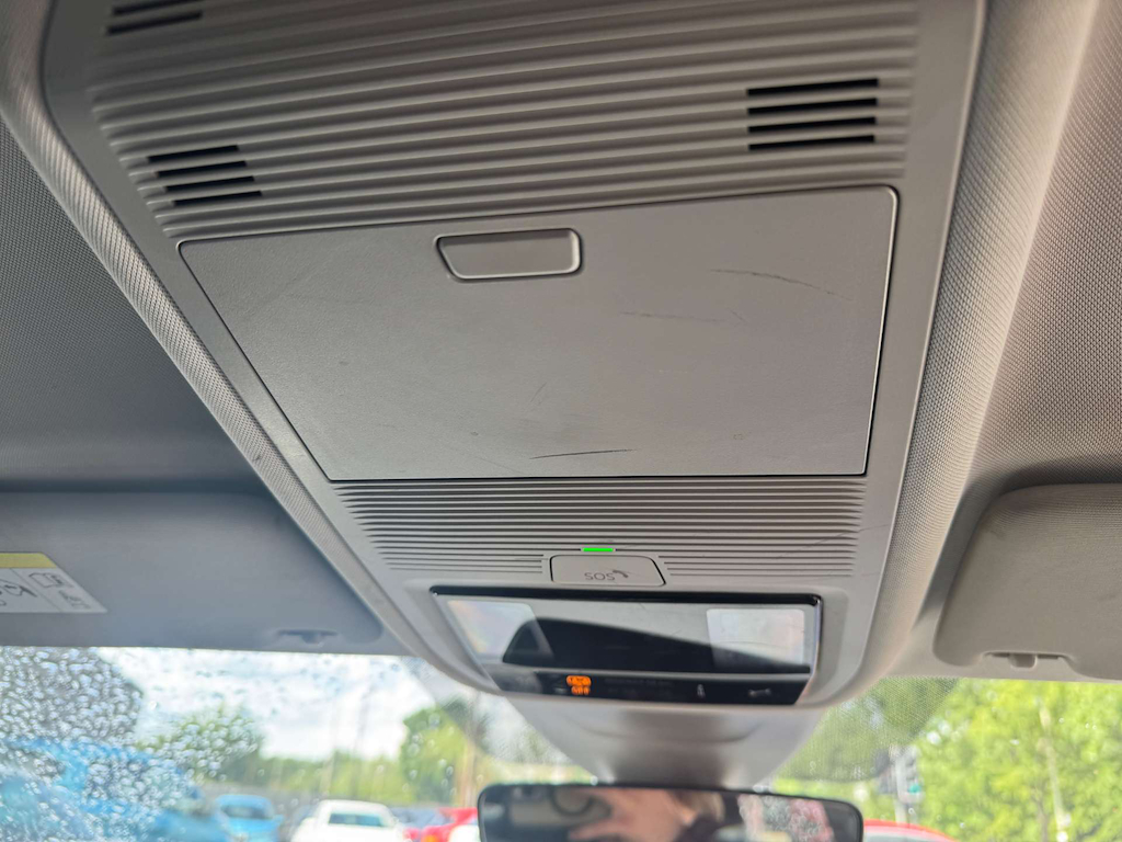 2022 Skoda Octavia — image 28