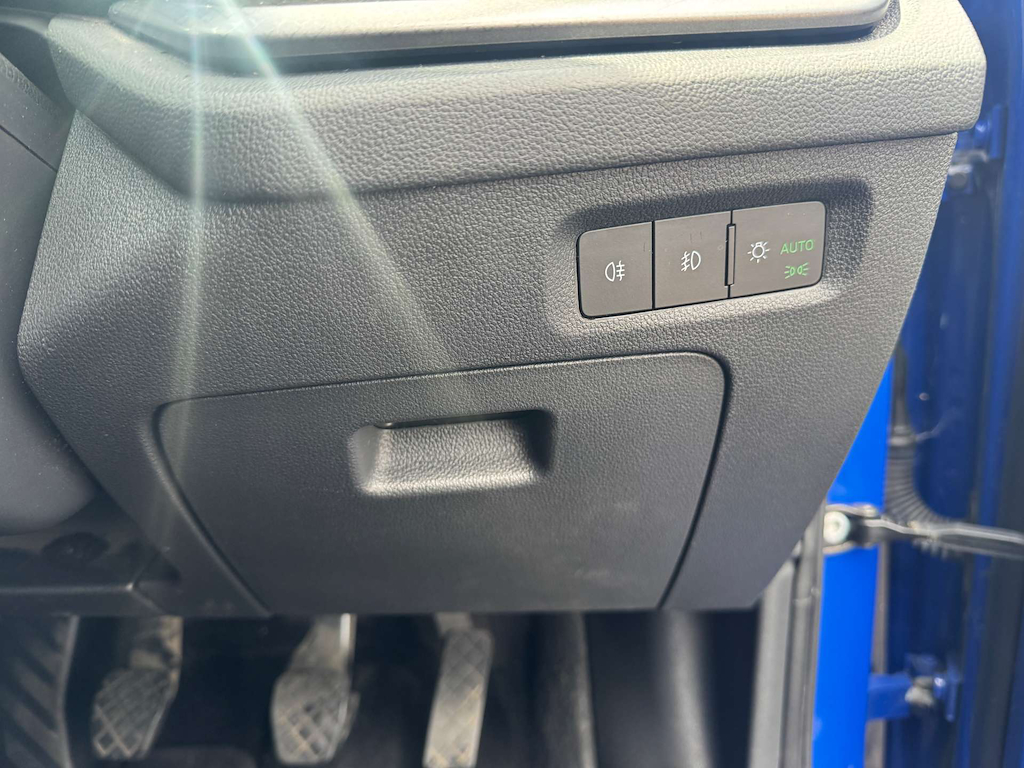 2022 Skoda Octavia — image 30