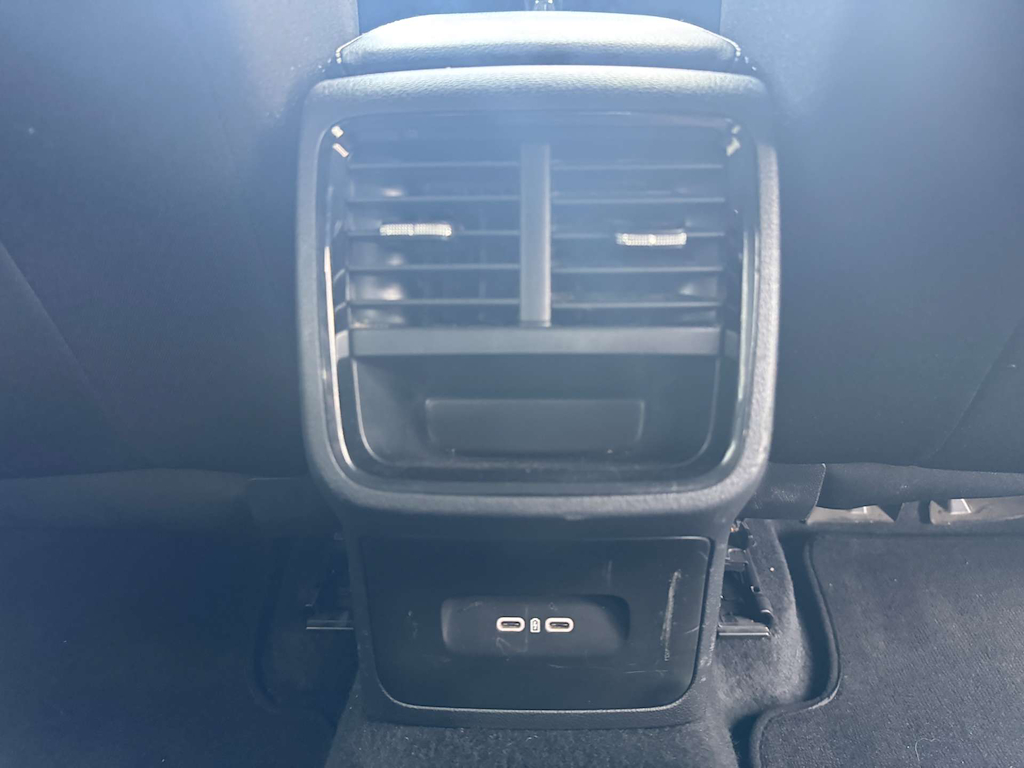 2022 Skoda Octavia — image 42