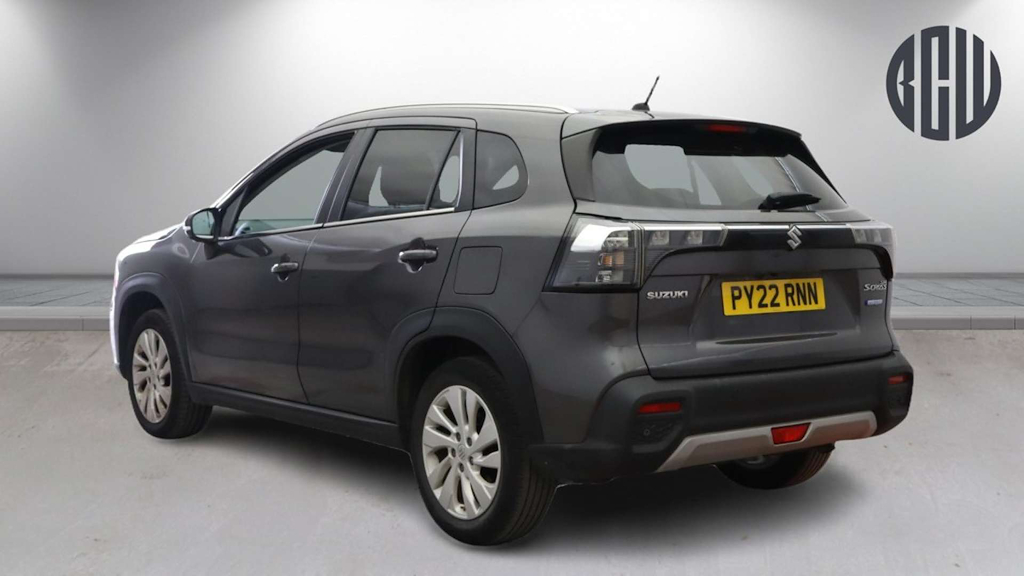 2022 Suzuki SX4 — image 3