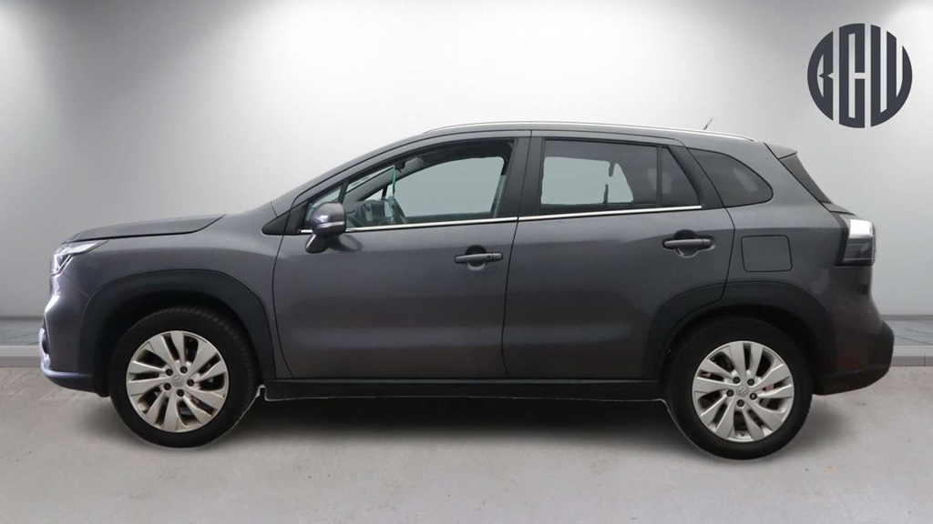 2022 Suzuki SX4 — image 6