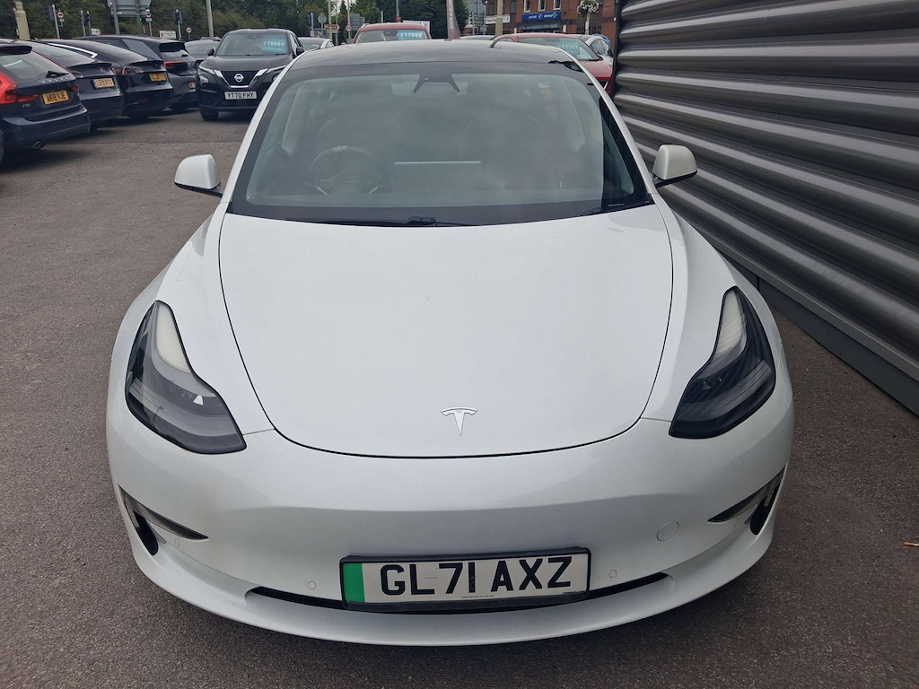 2021 Tesla Model 3 — image 2