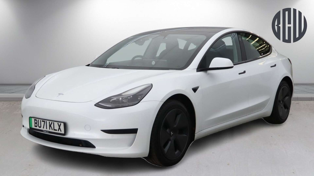 2021 Tesla Model 3 — image 2