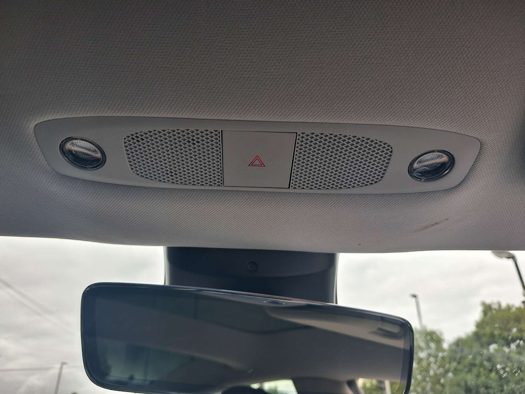2021 Tesla Model 3 — image 19
