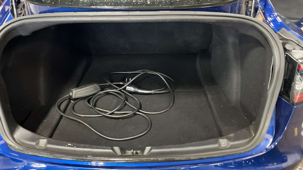 2020 Tesla Model 3 — image 3