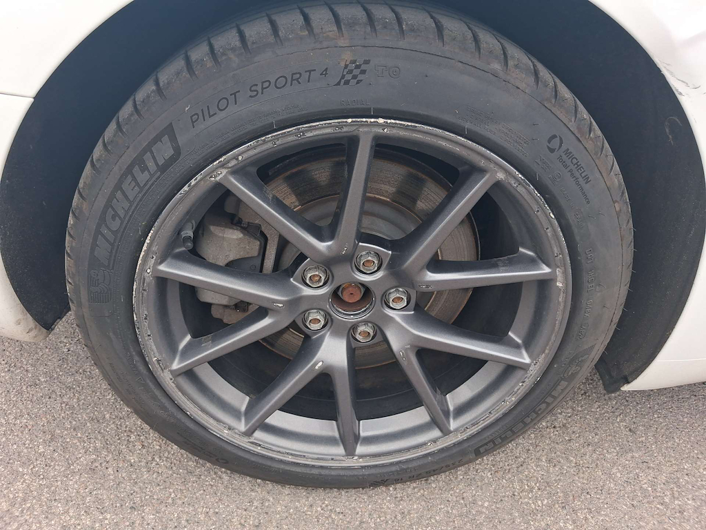 2021 Tesla Model 3 — image 15