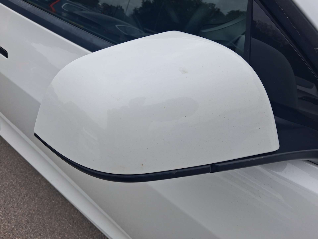 2021 Tesla Model 3 — image 3