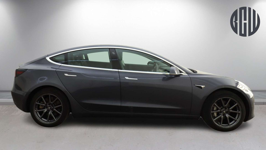 2019 Tesla Model 3 — image 6