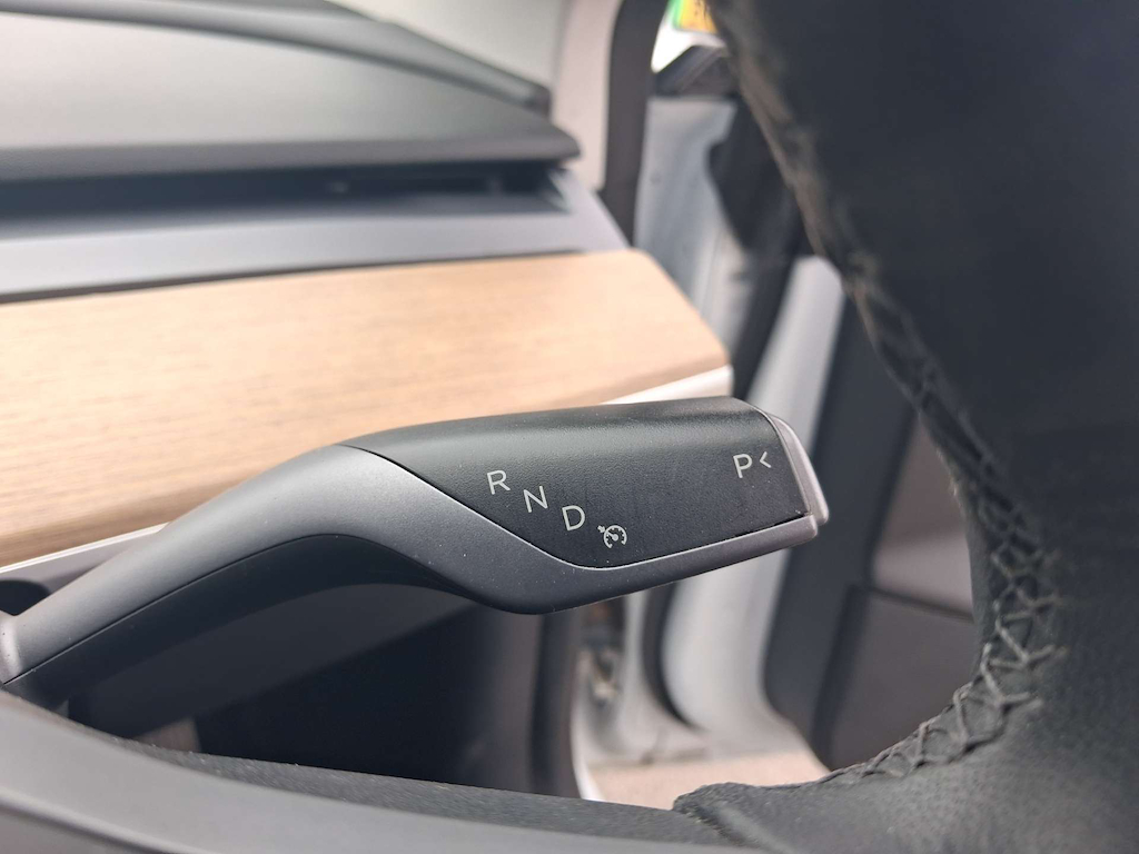 2021 Tesla Model 3 — image 10