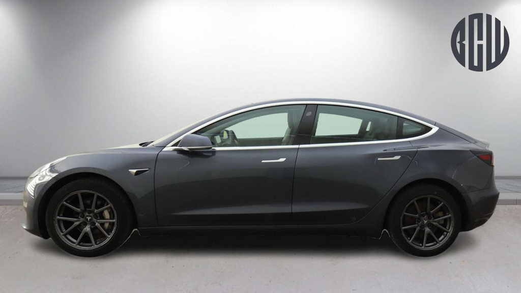 2019 Tesla Model 3 — image 3