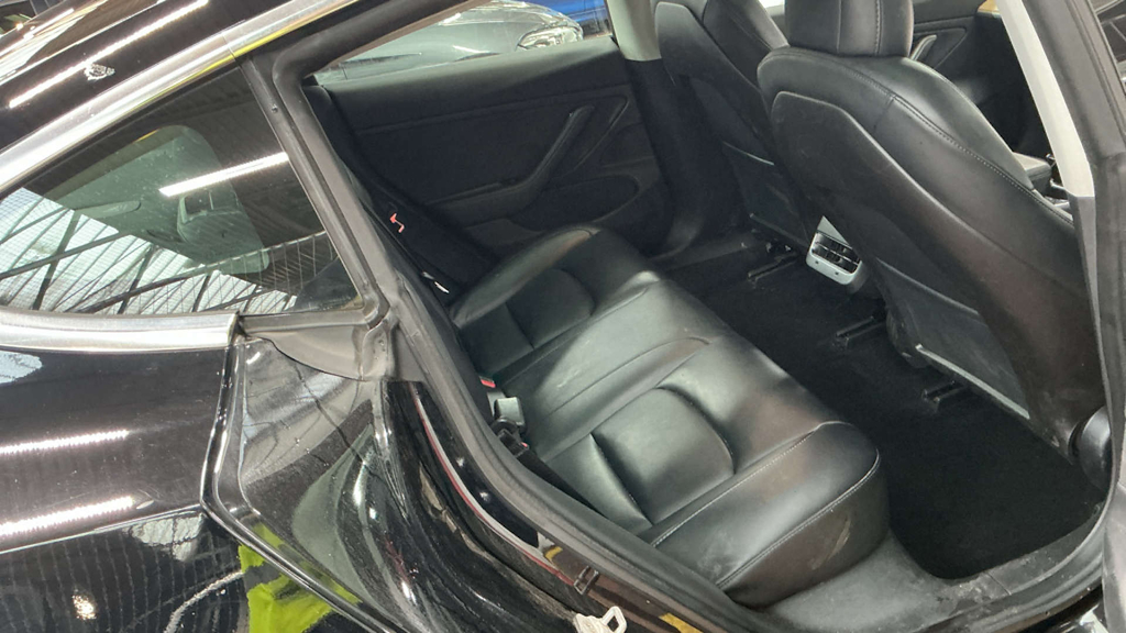 2019 Tesla Model 3 — image 6