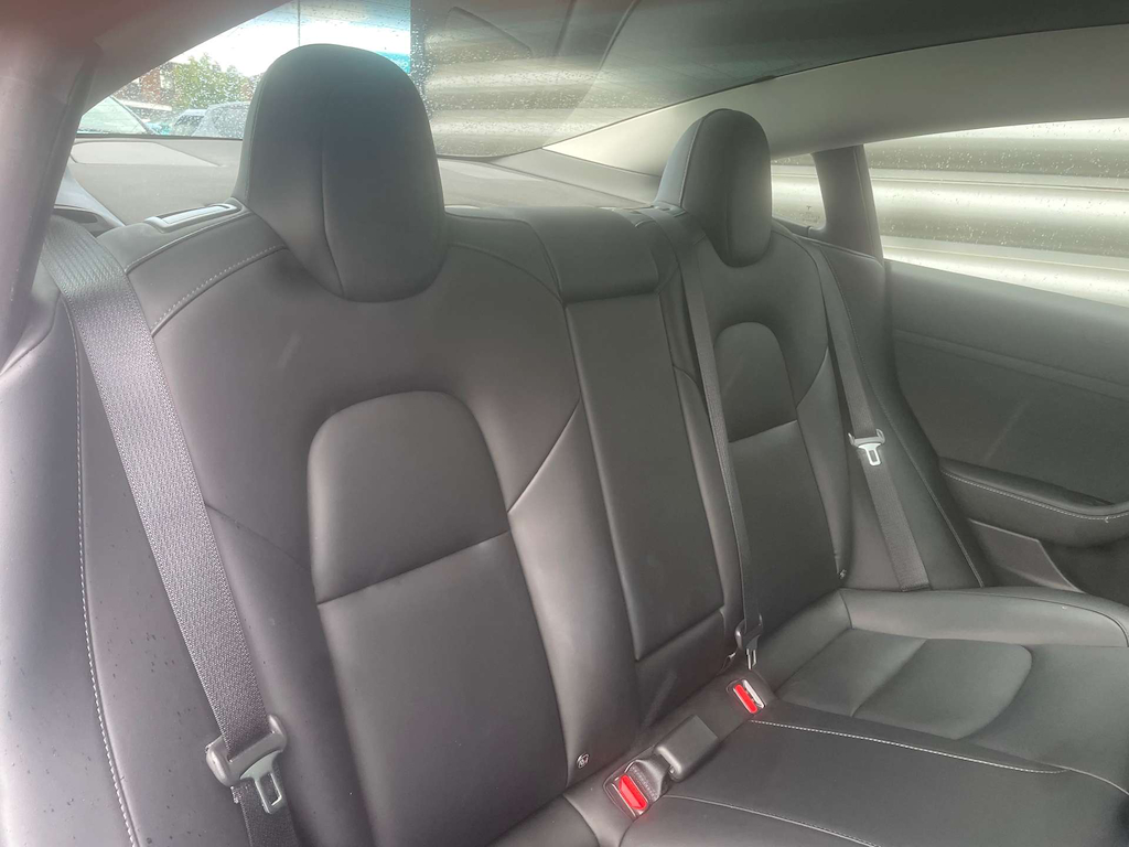 2021 Tesla Model 3 — image 21