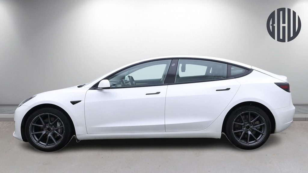2021 Tesla Model 3 — image 5