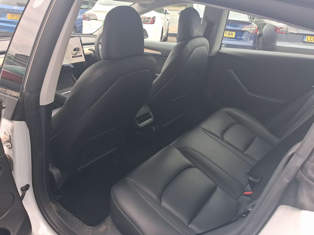 2021 Tesla Model 3 — image 20
