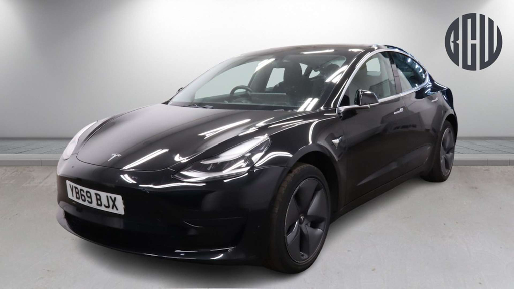 2019 Tesla Model 3 — image 2