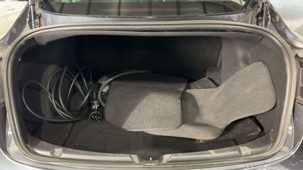 2020 Tesla Model 3 — image 8