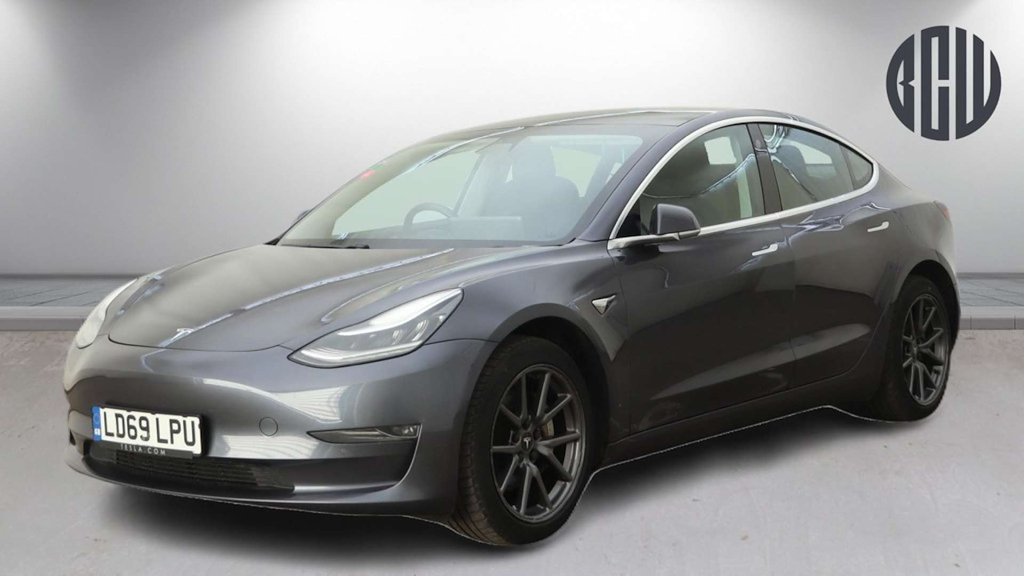 2019 Tesla Model 3 — image 2