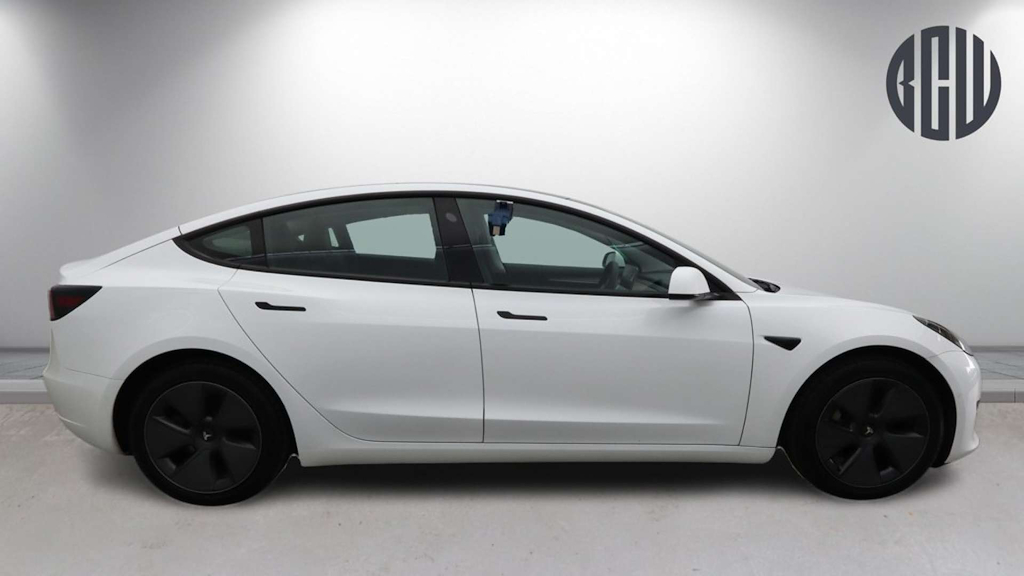2021 Tesla Model 3 — image 5