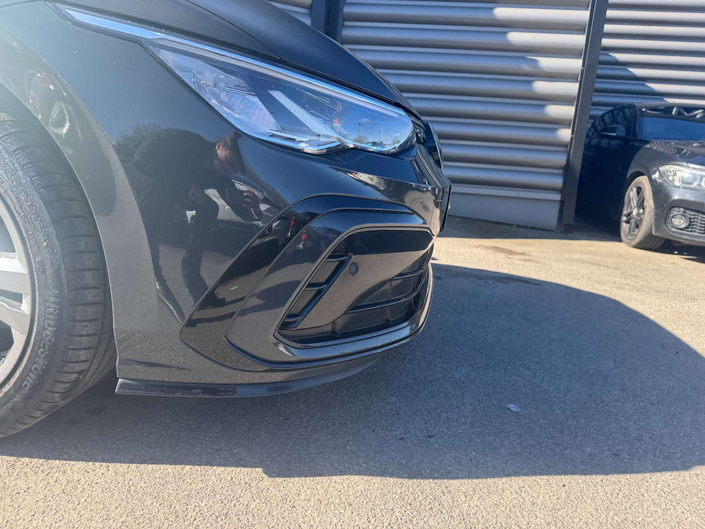 2022 Volkswagen Golf — image 13