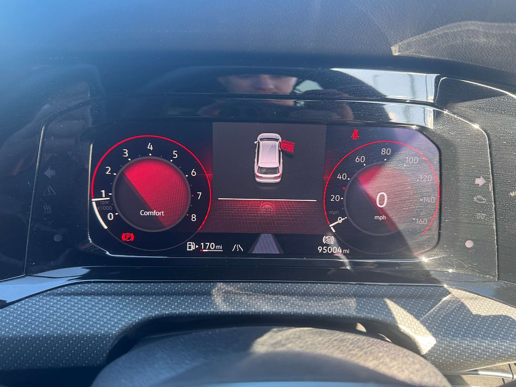 2022 Volkswagen Golf — image 26