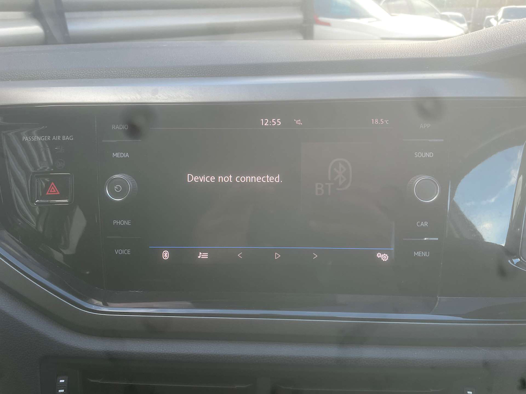 2020 Volkswagen Polo — image 11