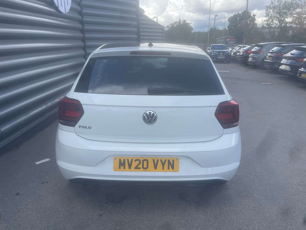 2020 Volkswagen Polo — image 5