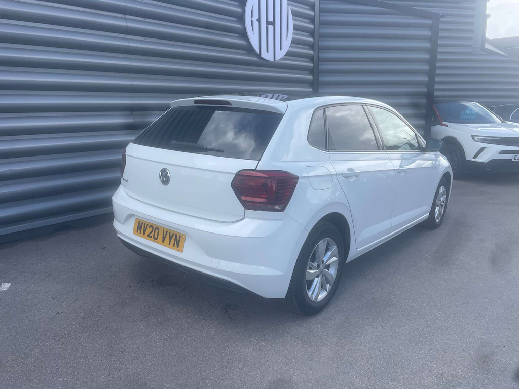 2020 Volkswagen Polo — image 3