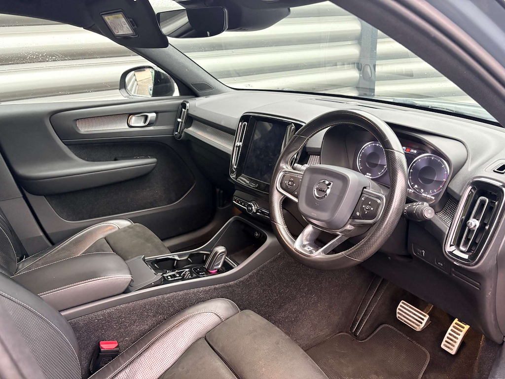 2019 Volvo XC40 — image 14