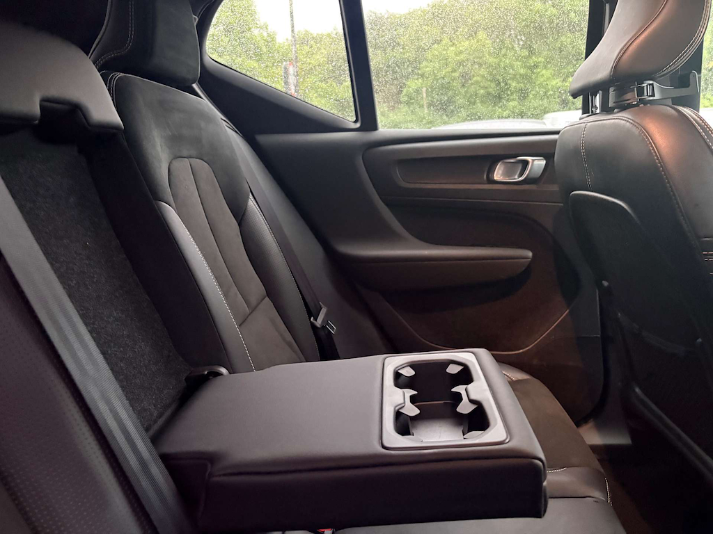 2019 Volvo XC40 — image 38