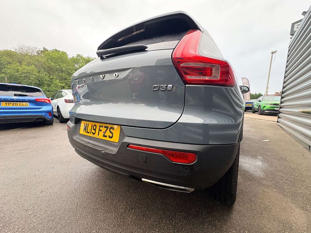 2019 Volvo XC40 — image 8