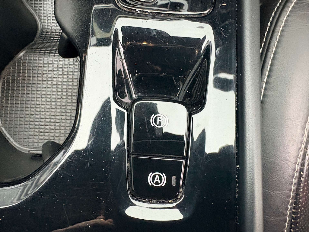 2019 Volvo XC40 — image 26
