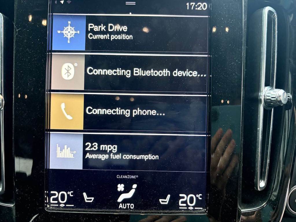 2019 Volvo XC40 — image 21