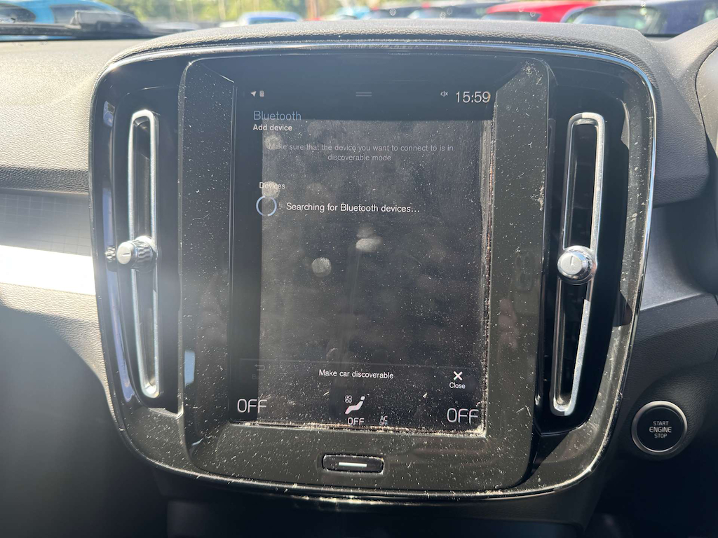 2020 Volvo XC40 — image 18