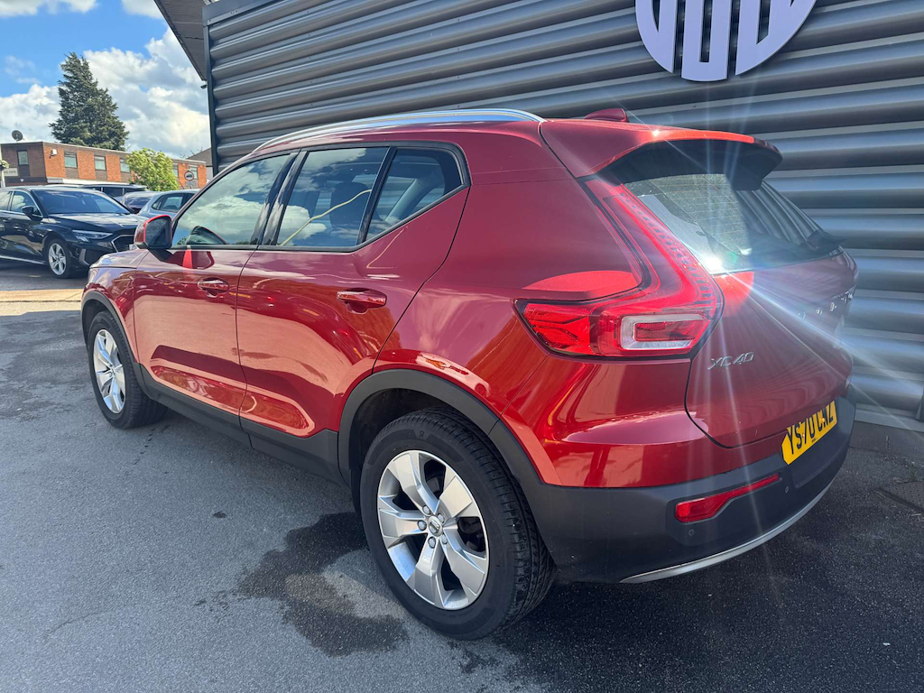 2020 Volvo XC40 — image 4
