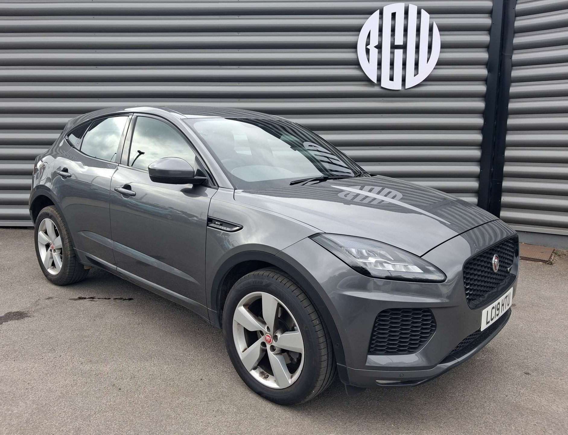 2019 JAGUAR E-PACE