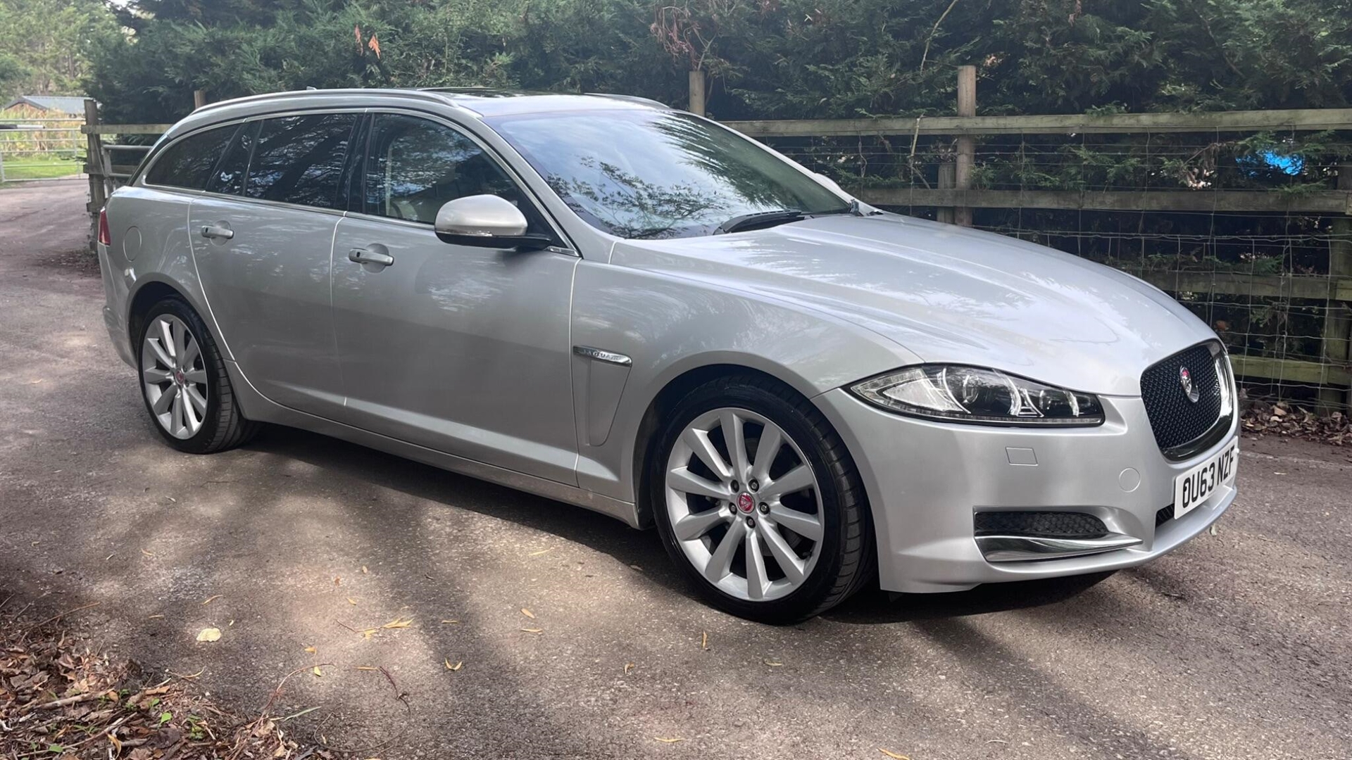 2013 Jaguar XF