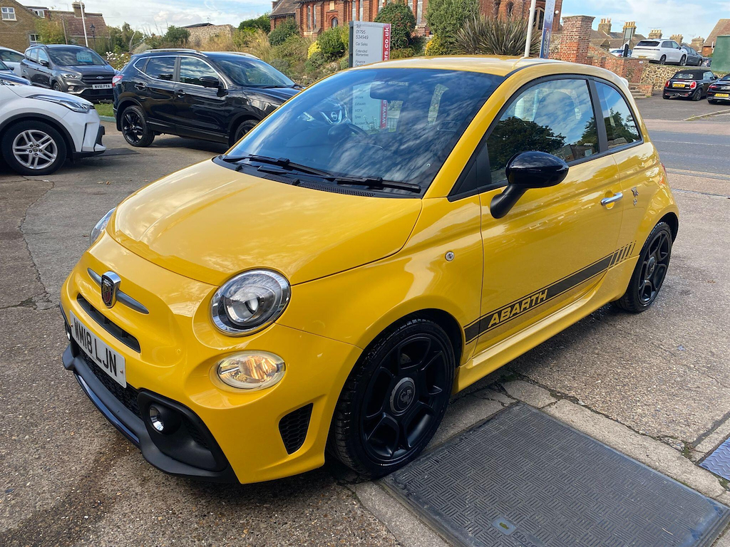 2018 Abarth 595