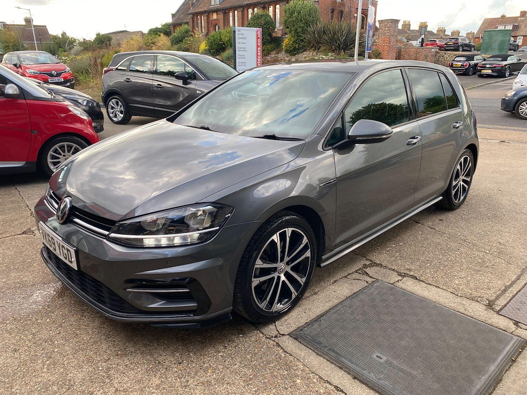 2019 Volkswagen Golf