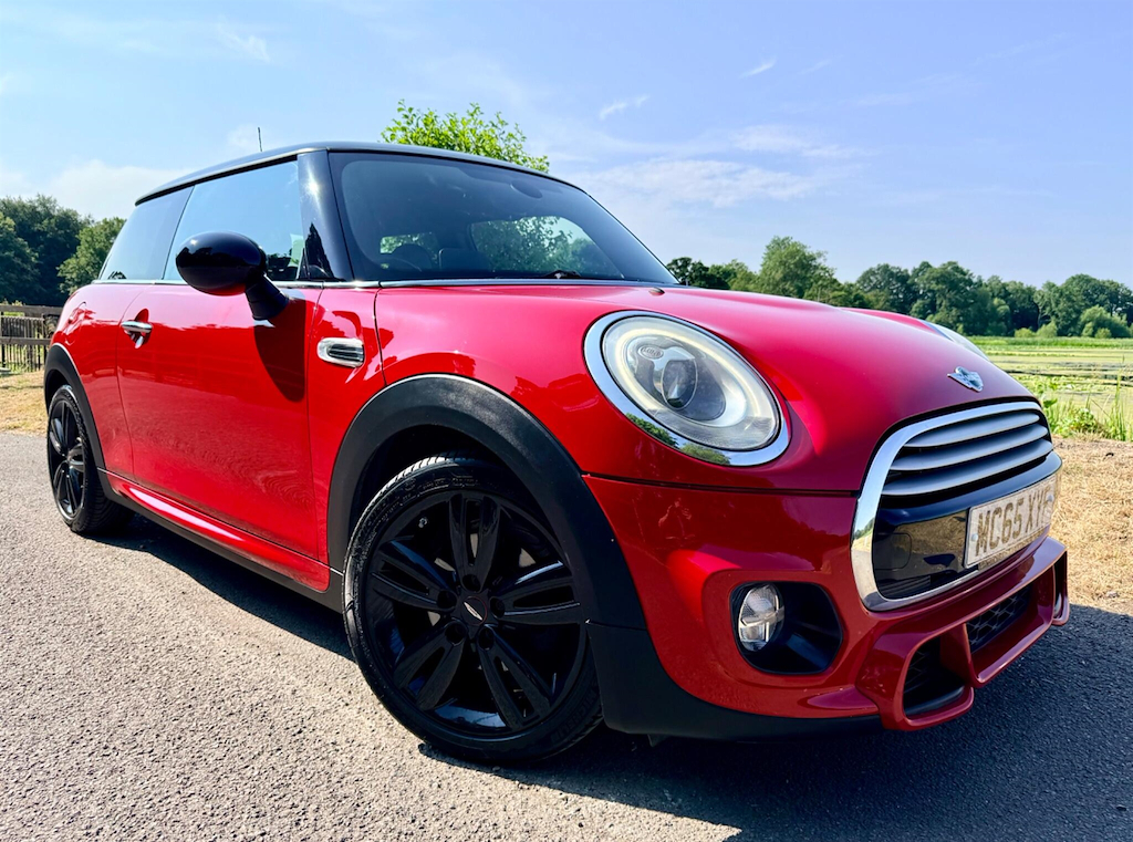 Mini Hatchback