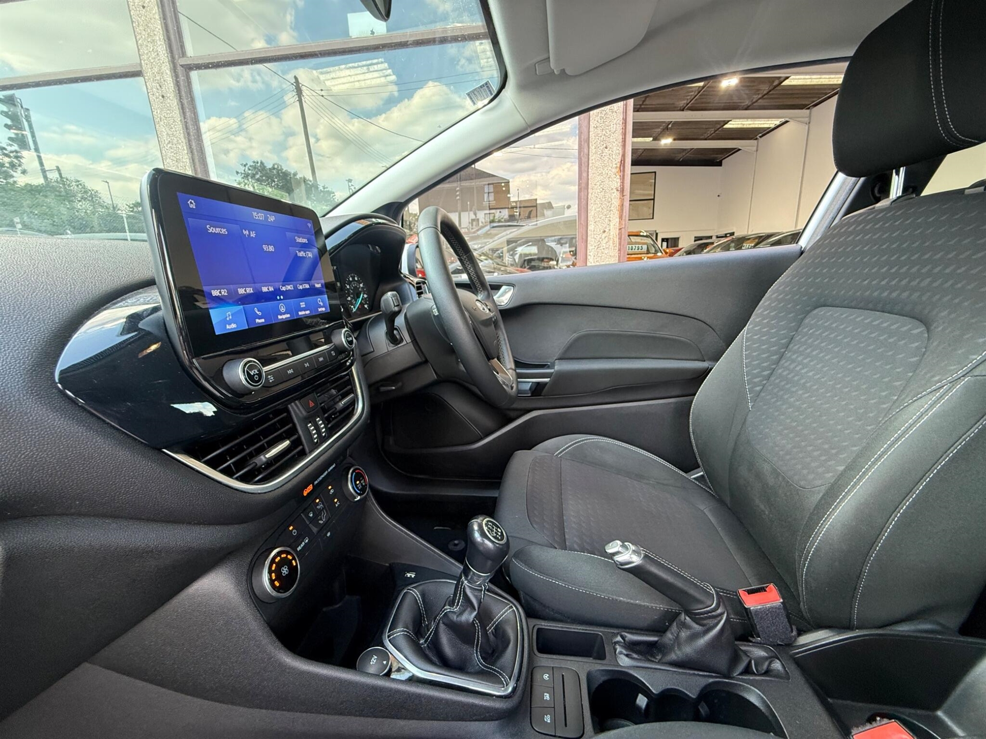 2019 Ford Fiesta thumbnail 15