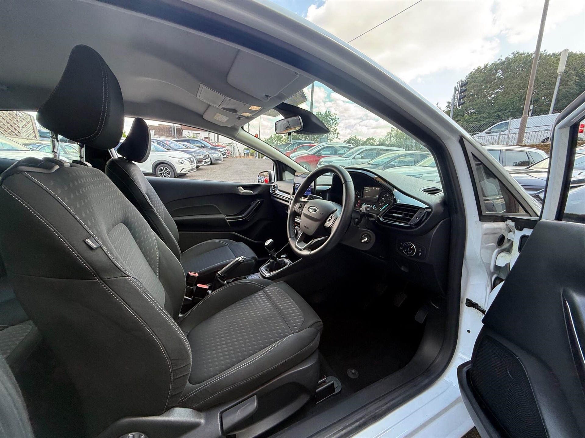 2019 Ford Fiesta thumbnail 7