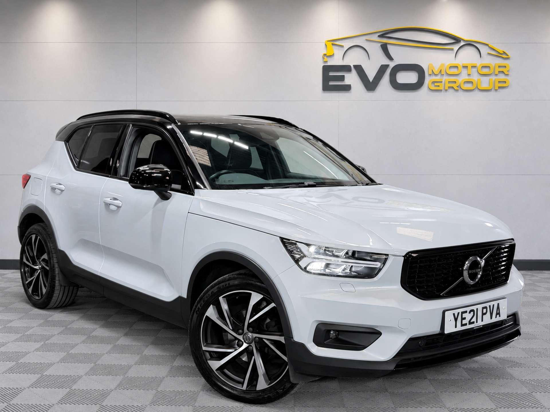 2021 Volvo XC40