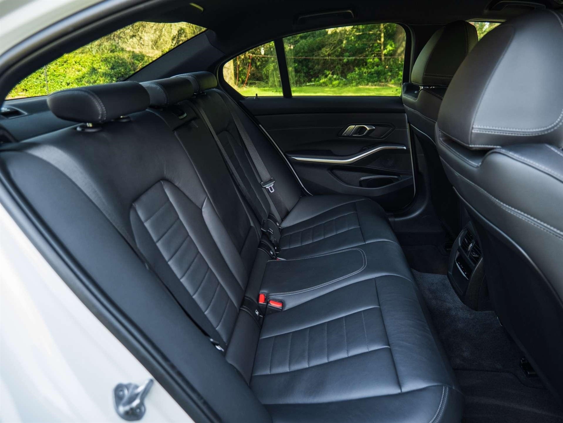Used BMW 330e