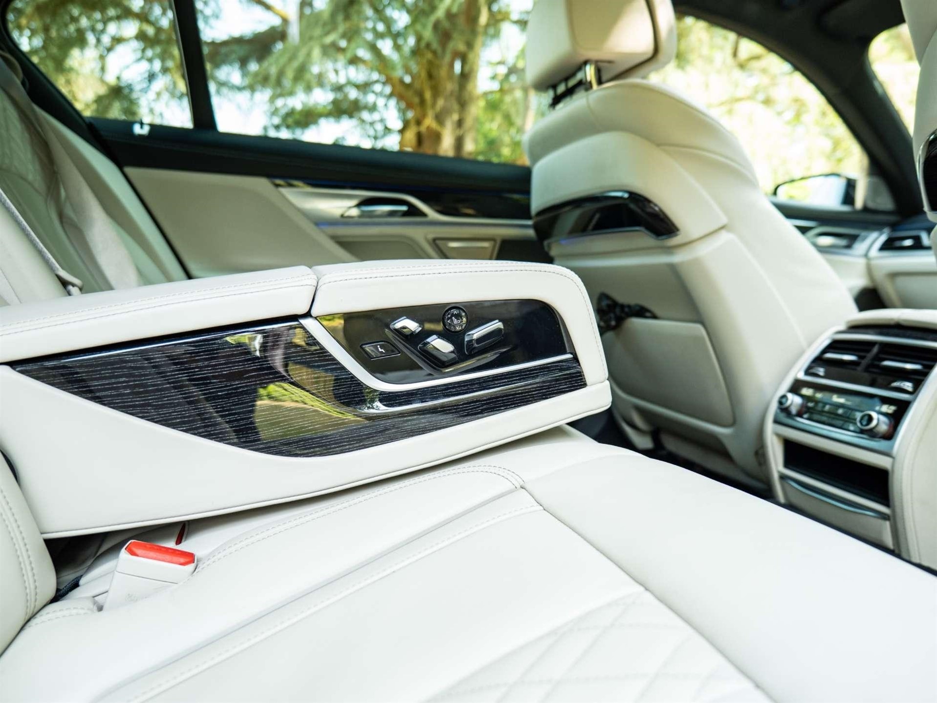 Used BMW 740ld