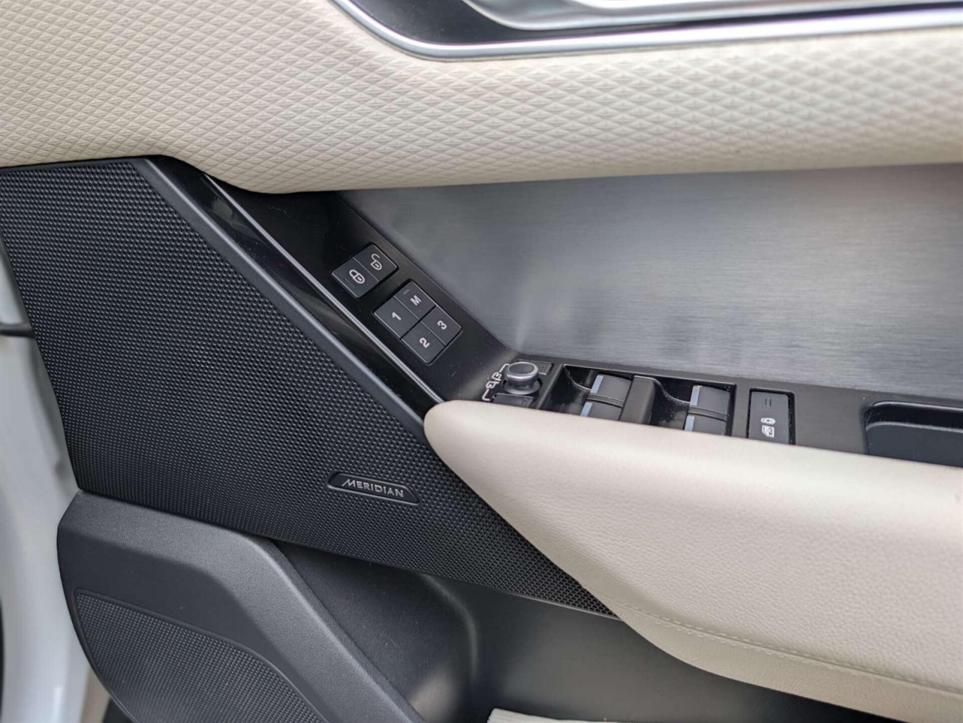 Used Land Rover Range Rover Velar