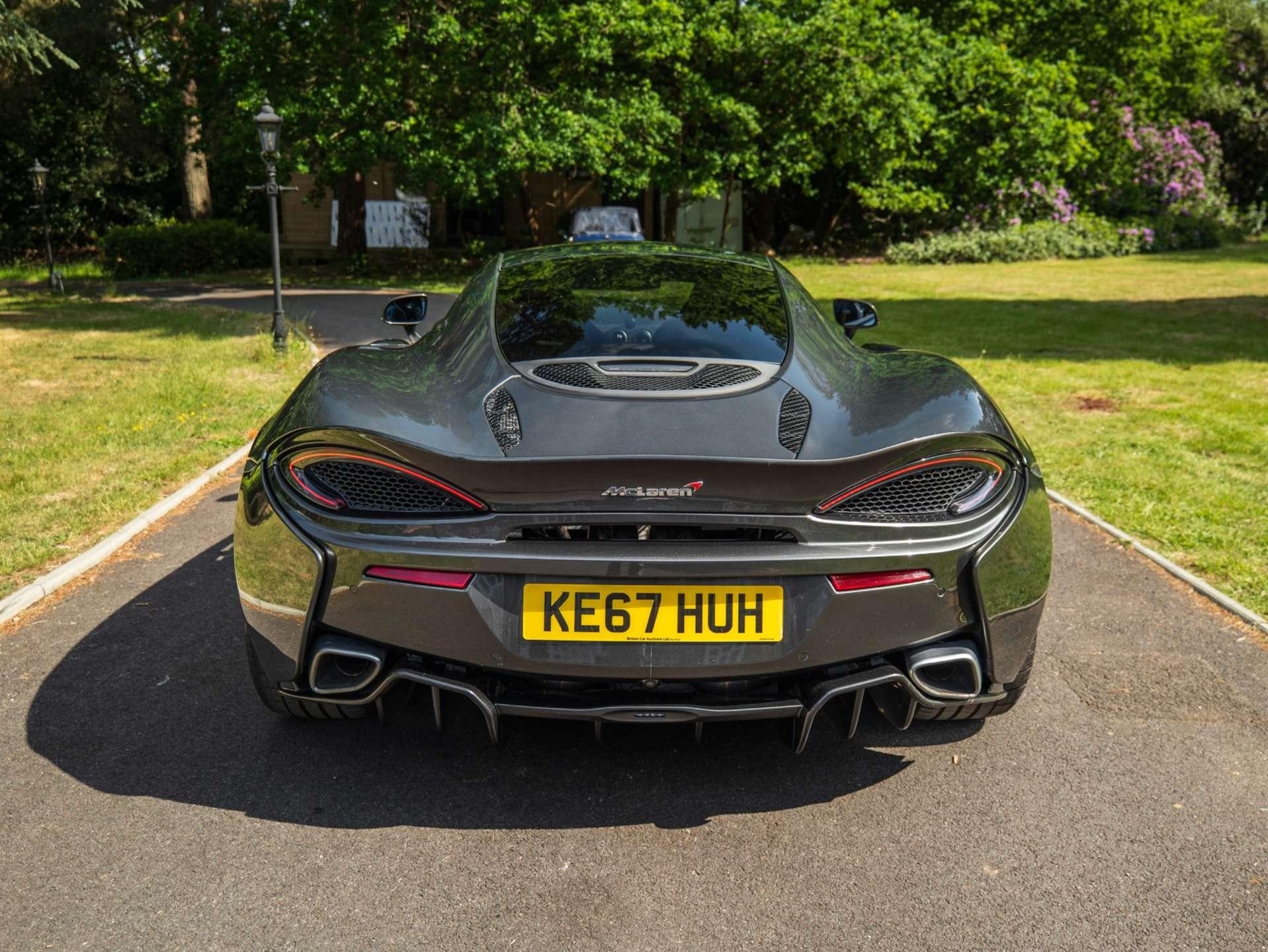 Used McLaren 570GT